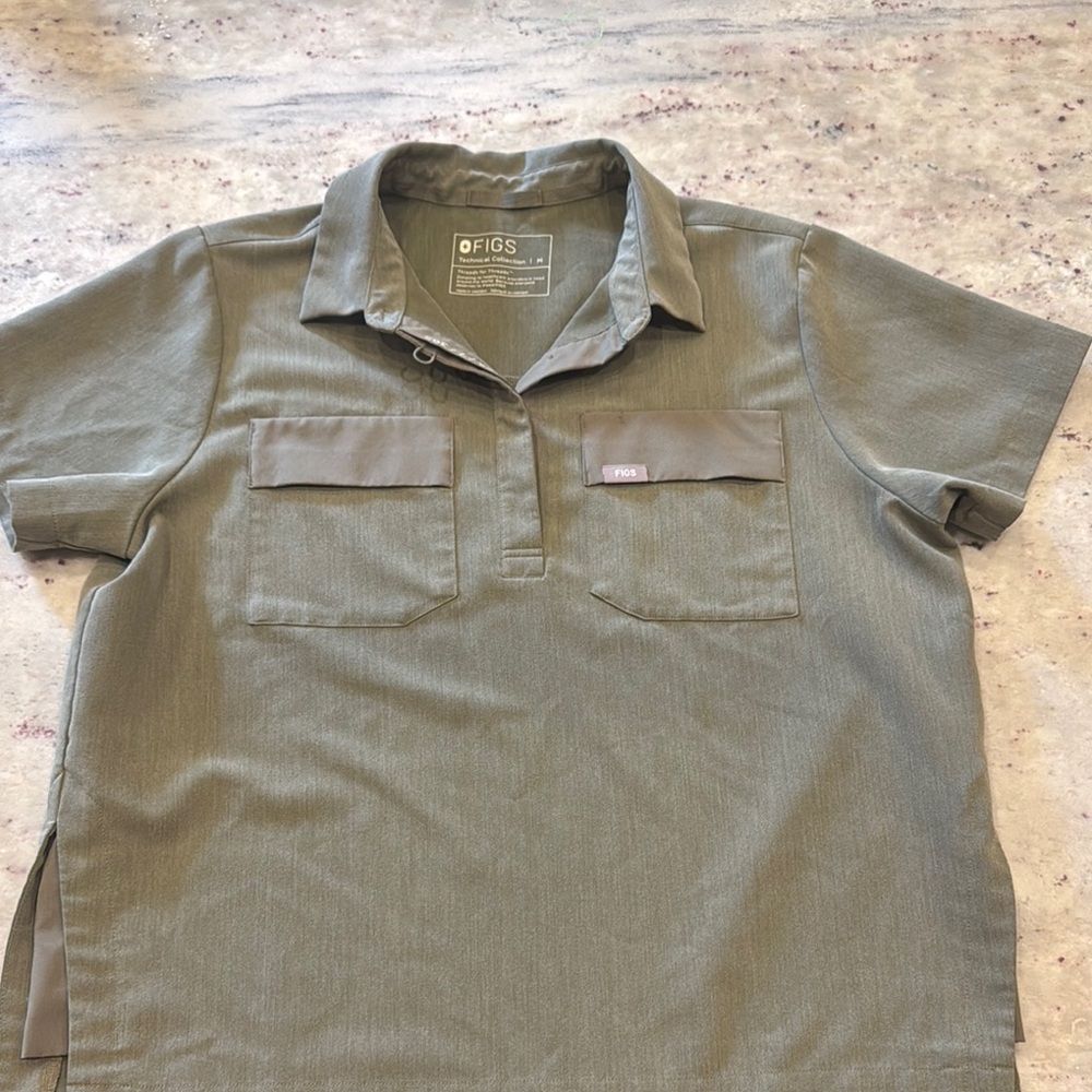 Figs Casual Button Down Shirt Short Sleeve
